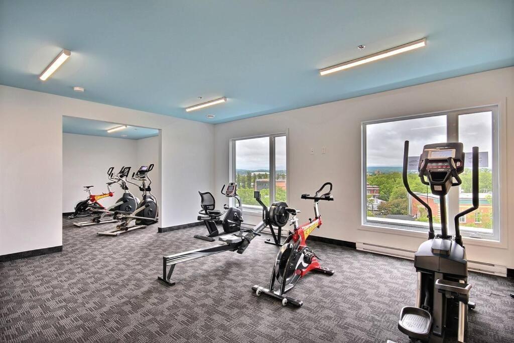 K-417 / Parking & Gym - Private Balconies Apartment Quebec City Exterior photo